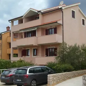 Appartamento Laura And Nevio And, Cres